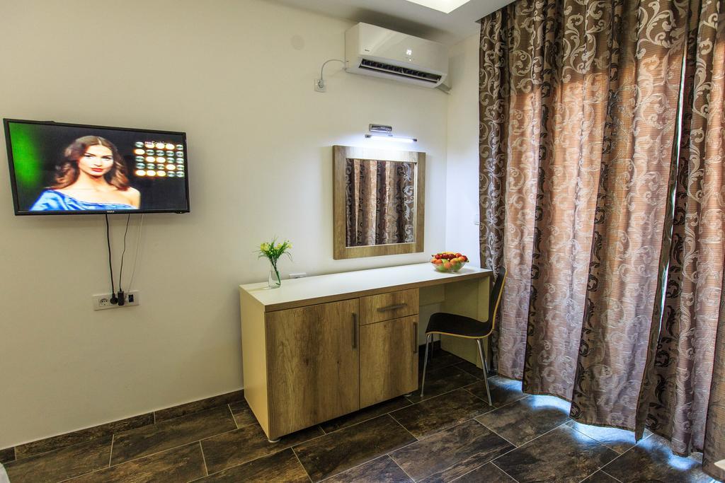 Hotel Edita Ulcinj Luaran gambar