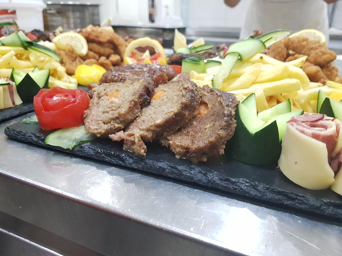 Hotel Edita Ulcinj Luaran gambar